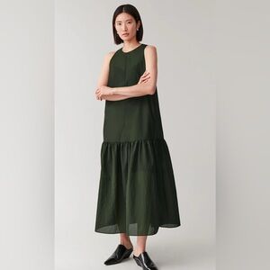 NWT COS Sleeveless Frilled Dress in Green Size 44/ US Large
